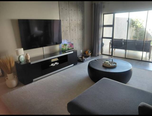 2 BEDROOM APARTMENT FOR SALE IN MORNINGHILL